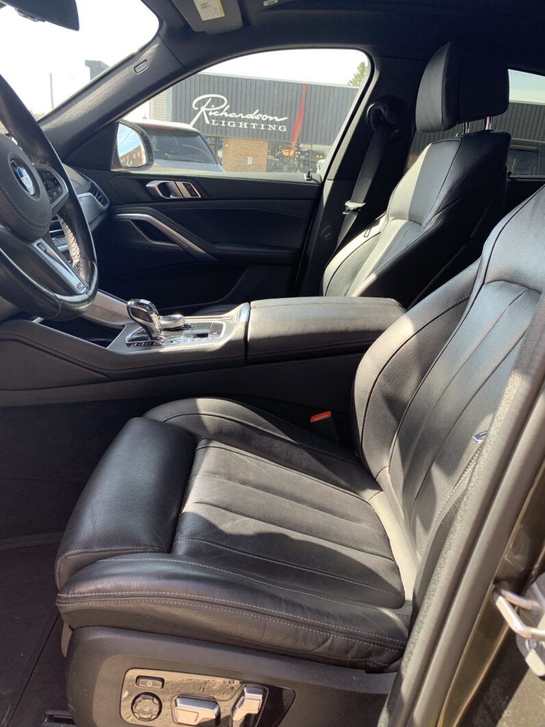 
								2022 BMW X6 xDrive40i full									