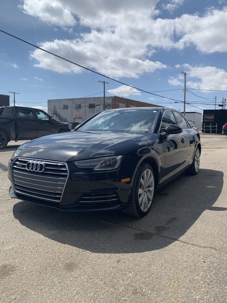 2017 AUDI A4 quattro Premium