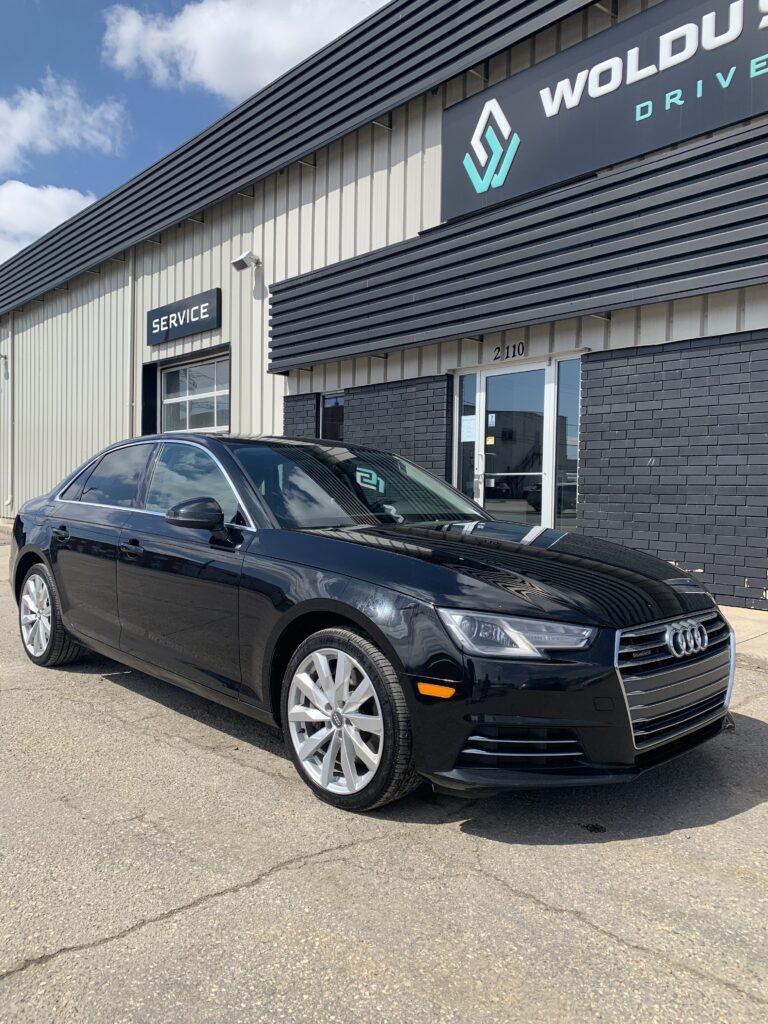 2017 AUDI A4 quattro Premium