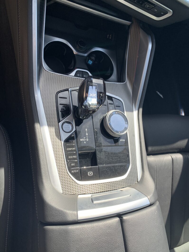 
								2022 BMW X6 xDrive40i full									