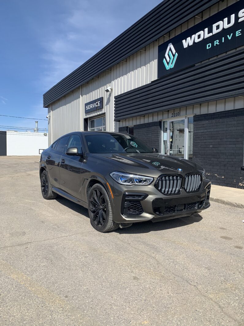 
								2022 BMW X6 xDrive40i full									
