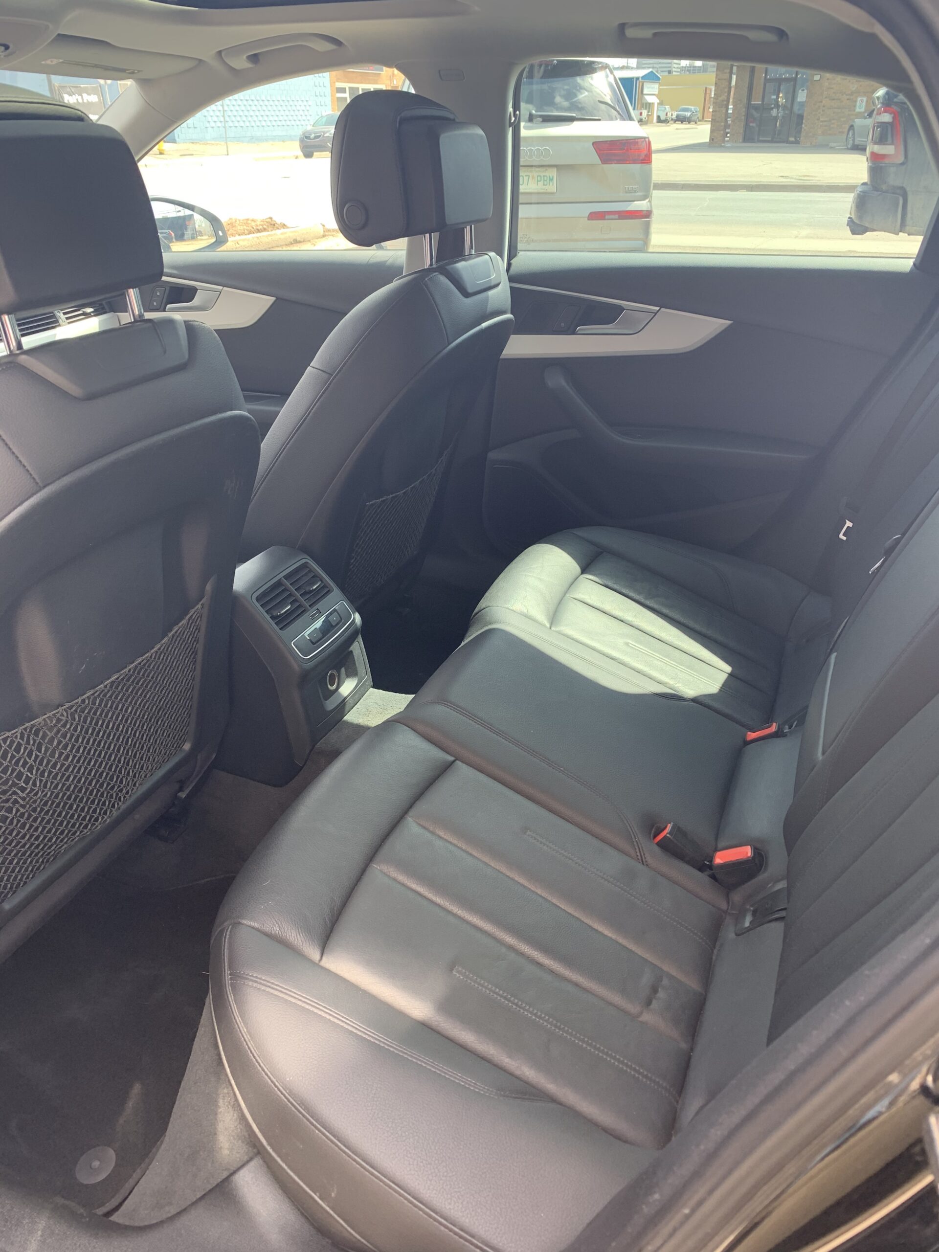 2017 AUDI A4 quattro Premium