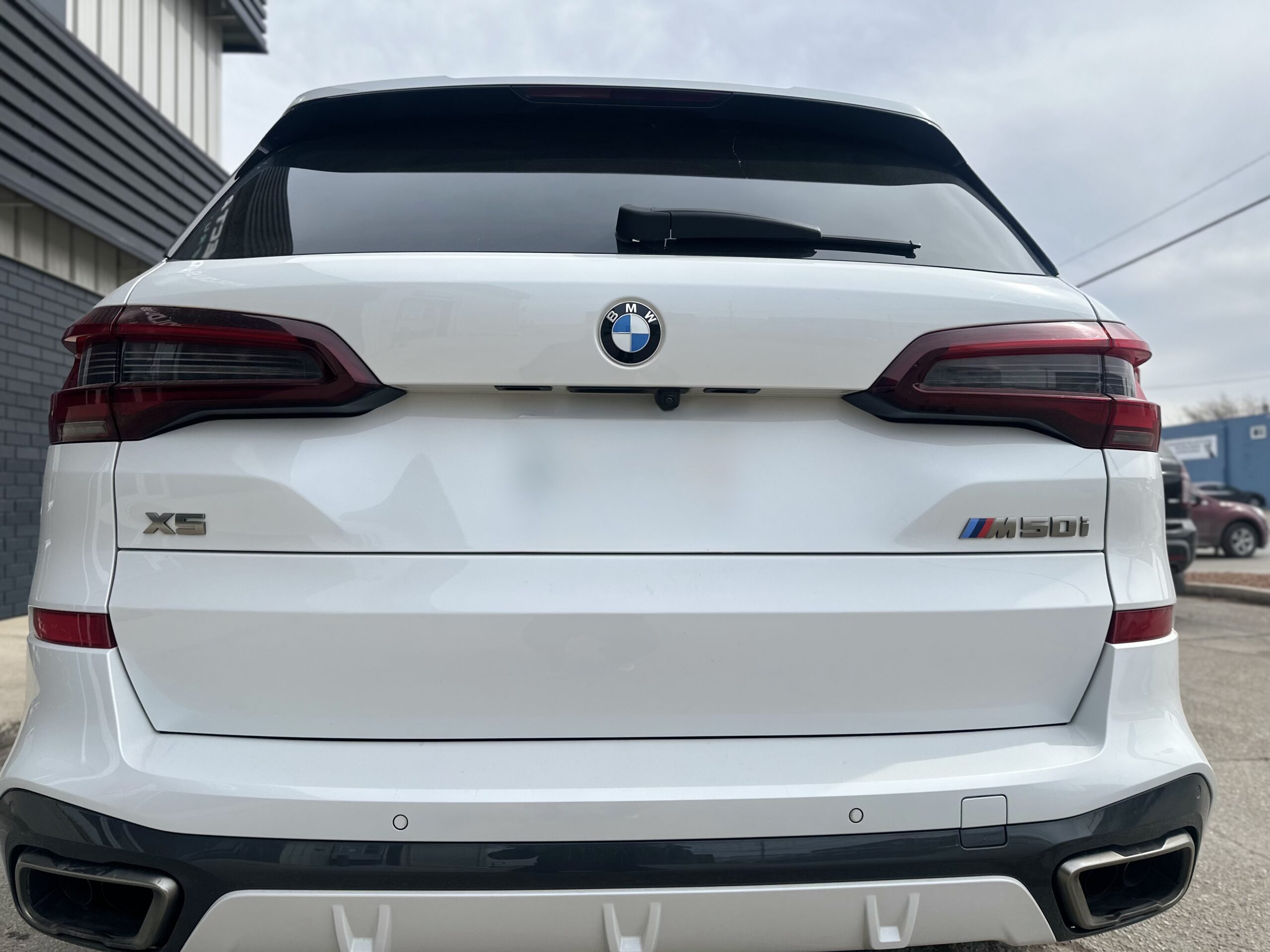 2020 BMW X5 M50i
