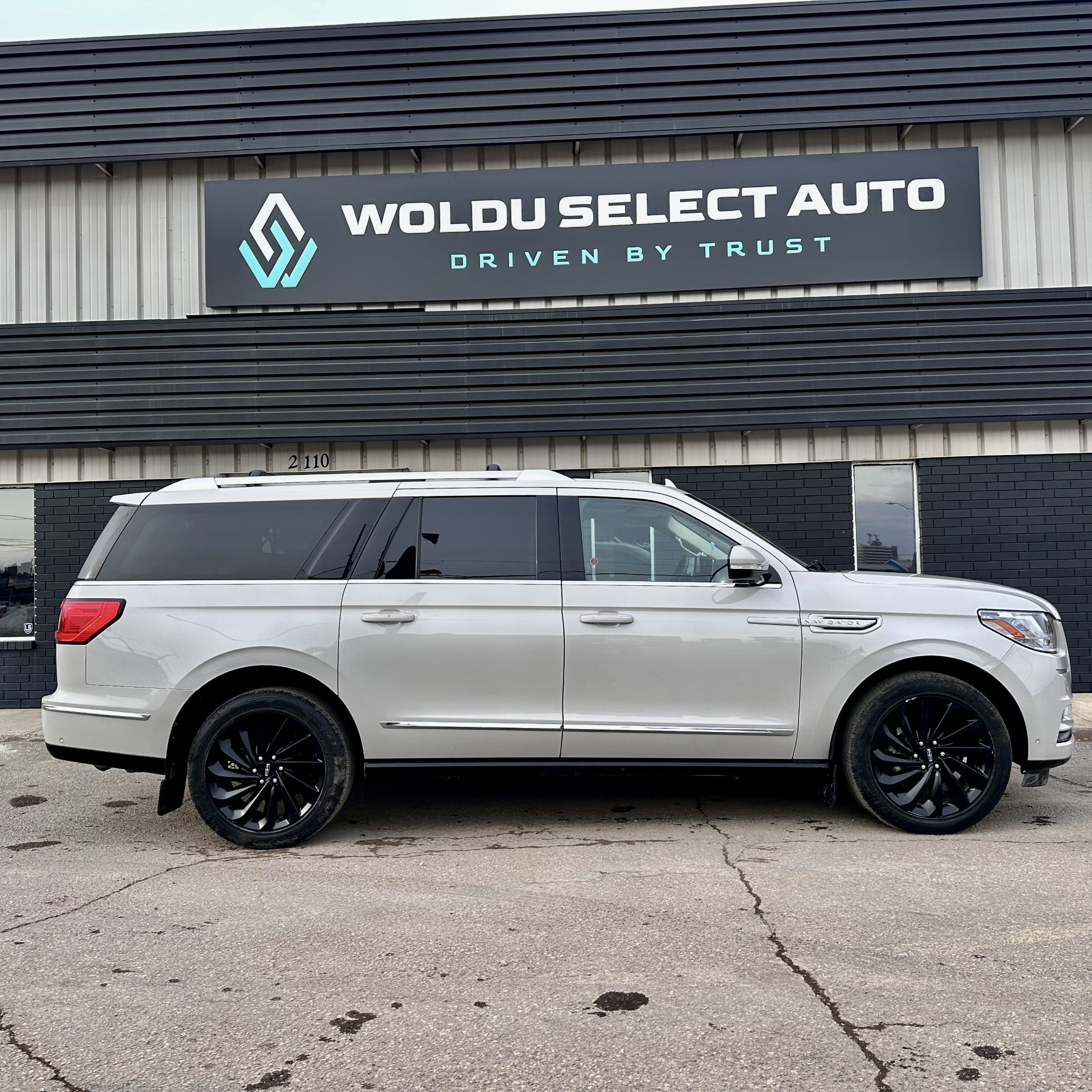 2021 LINCOLN Navigator L Reserve
